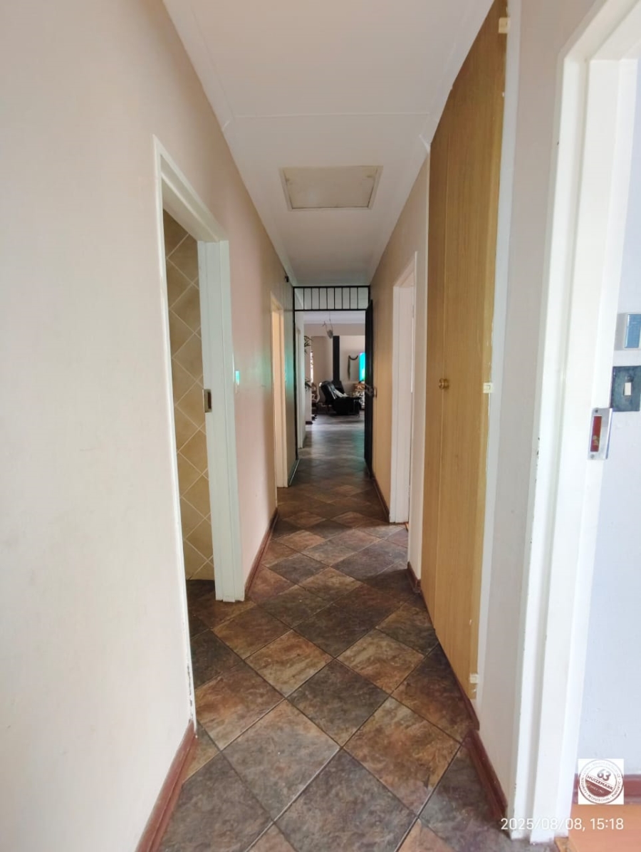 4 Bedroom Property for Sale in Vaalpark Free State